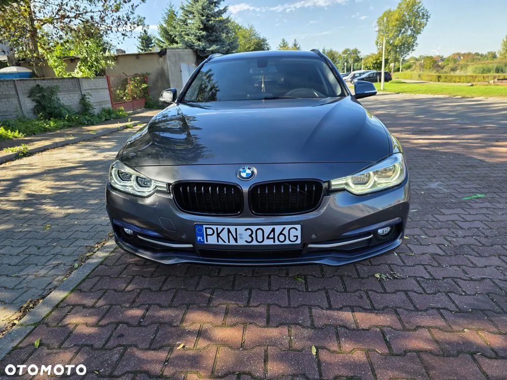 BMW Seria 3 318d - 4