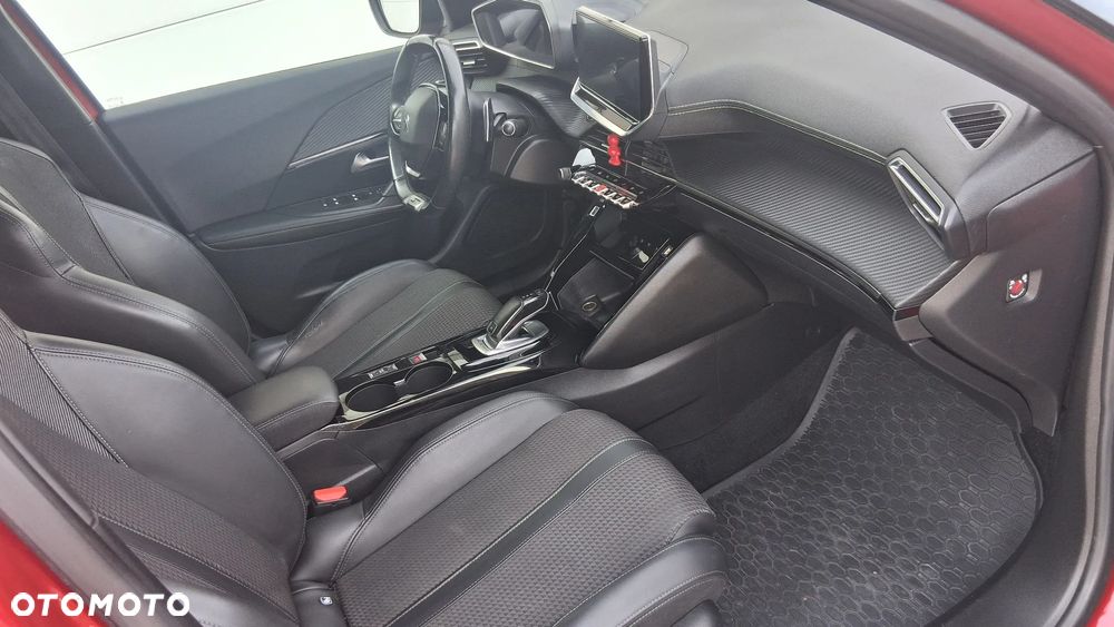 Peugeot 2008 1.5 BlueHDi GT Line S&S EAT8 - 17