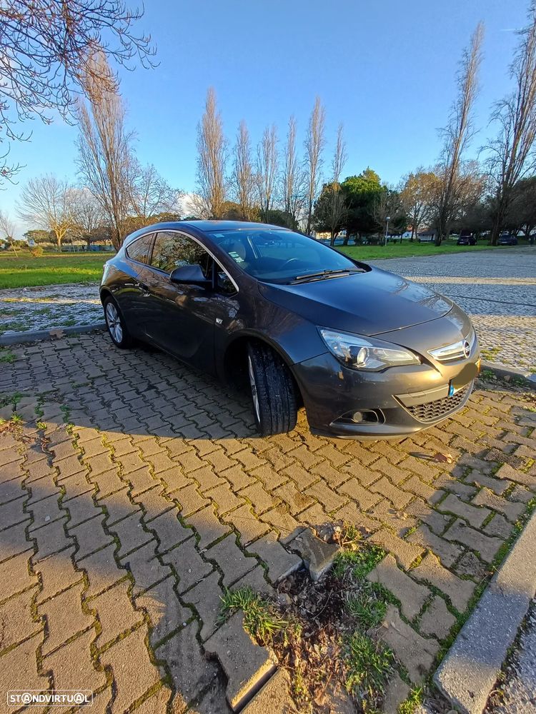 Opel Astra GTC 1.7 CDTi Black OPC Line S/S - 2