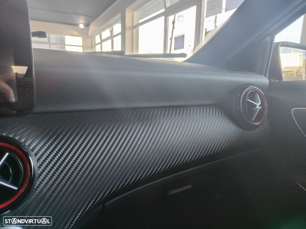 Mercedes-Benz A 45 AMG 4Matic Speedshift 7G-DCT - 37
