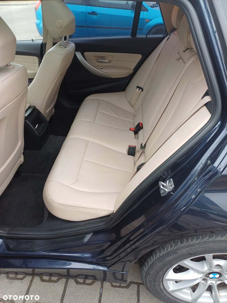 BMW Seria 3 - 11