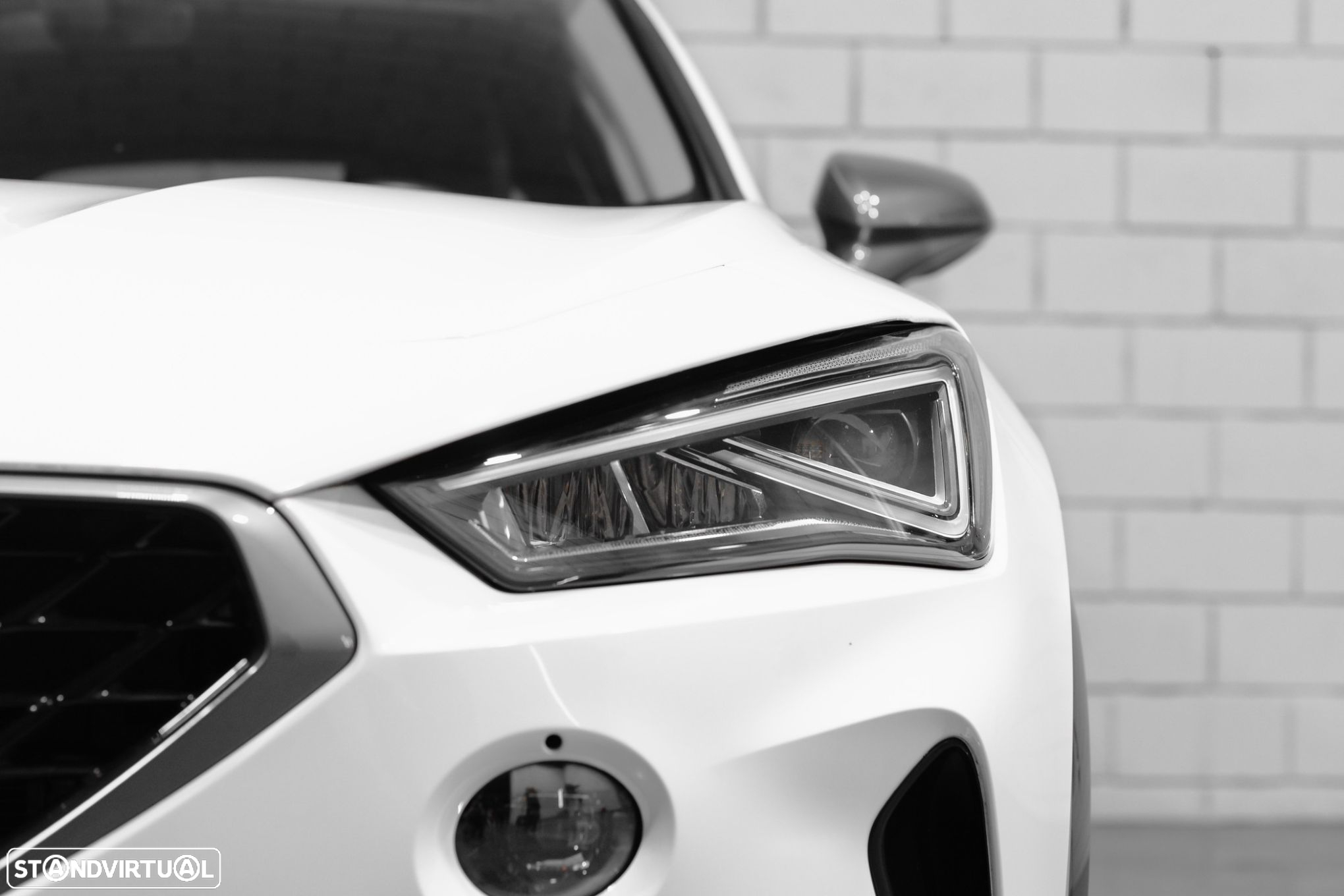 Cupra Formentor 1.4 e-Hybrid DSG - 24