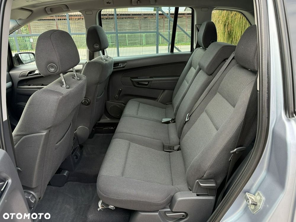 Opel Zafira - 7
