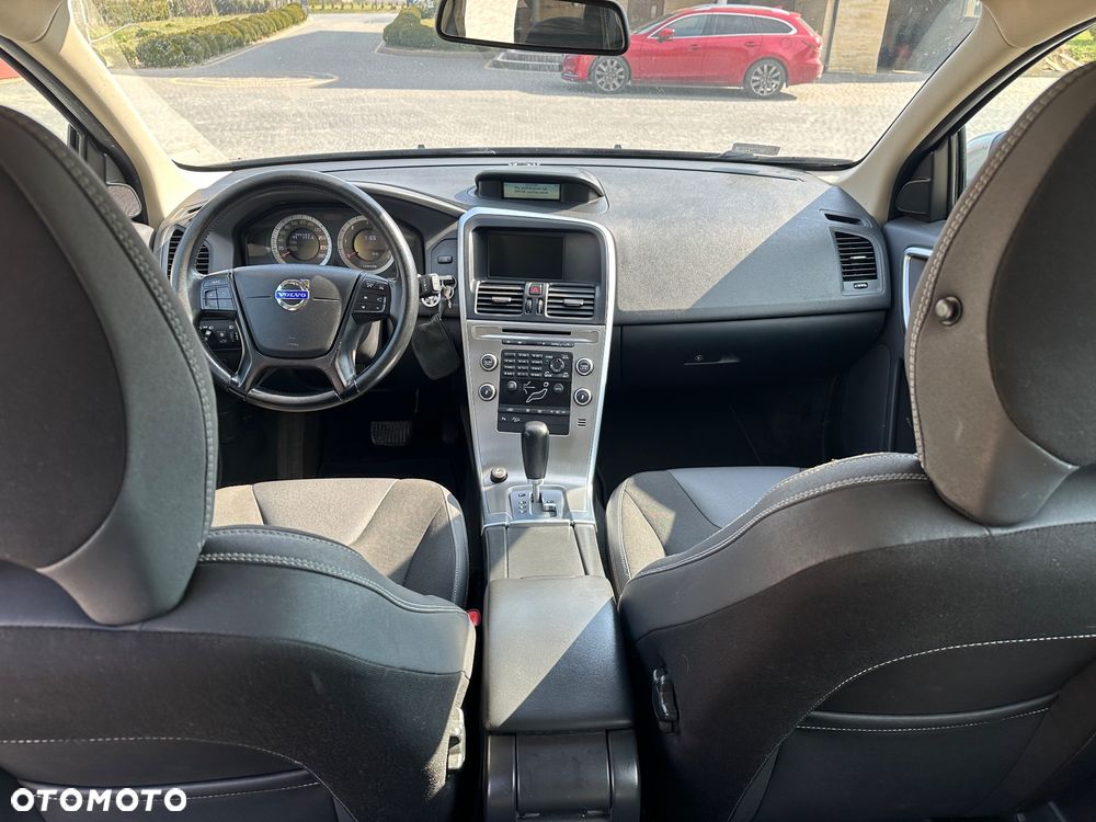 Volvo XC 60 D5 AWD Summum - 12