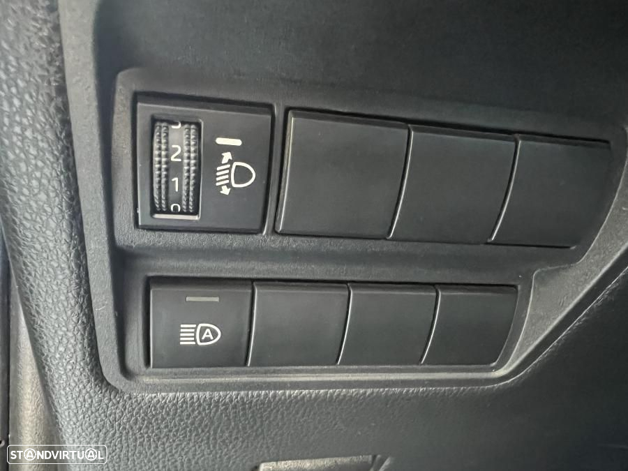 Toyota Yaris 1.5 HDF Comfort Plus - 18