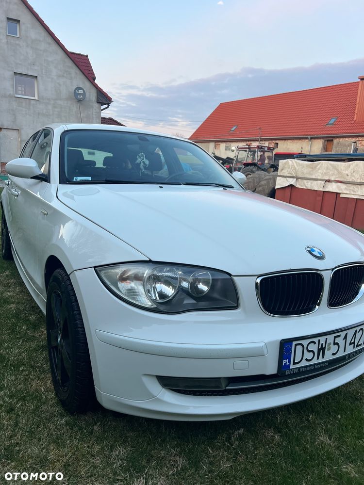 BMW Seria 1 - 23