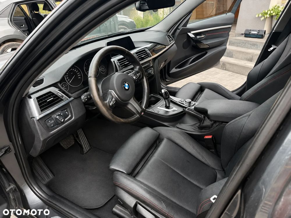 BMW Seria 3 318d Sport Line - 24