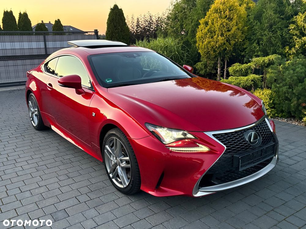 Lexus RC 200t / 300 F Sport - 8