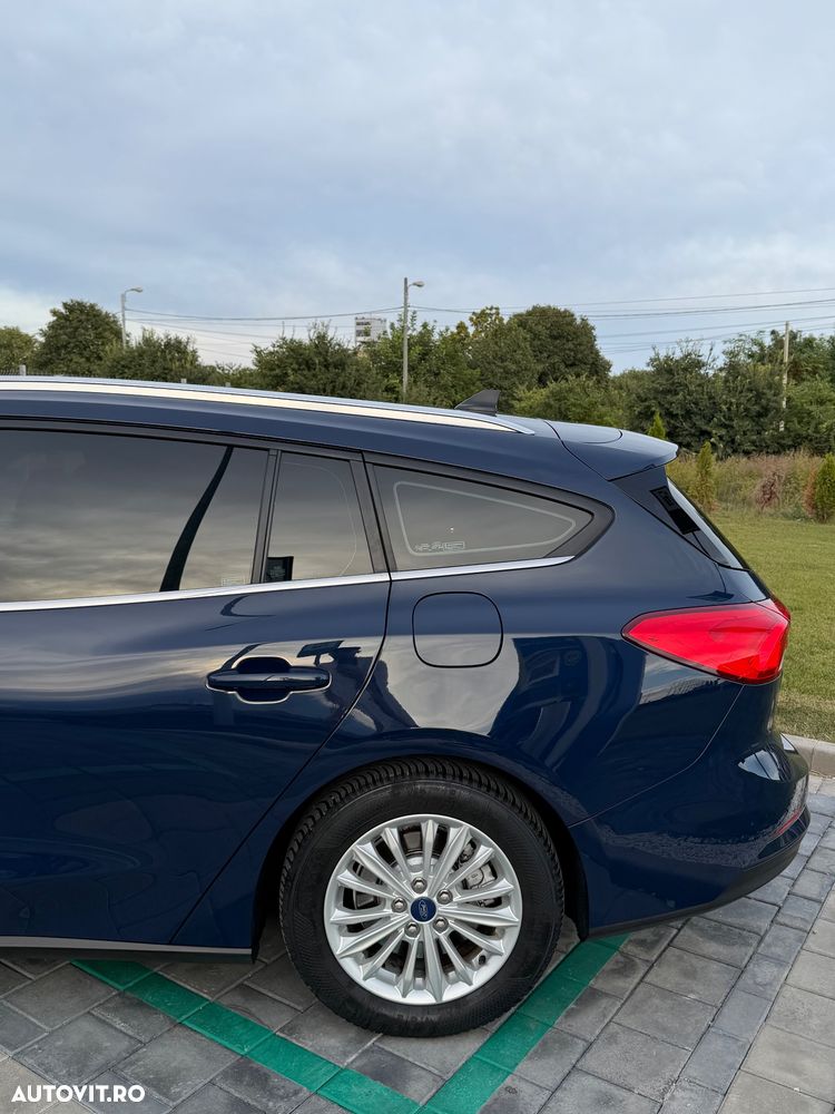 Ford Focus 2021 photo 5
