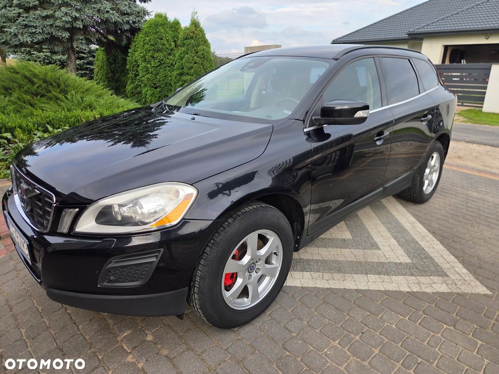 Volvo XC 60 D4 Momentum - 3