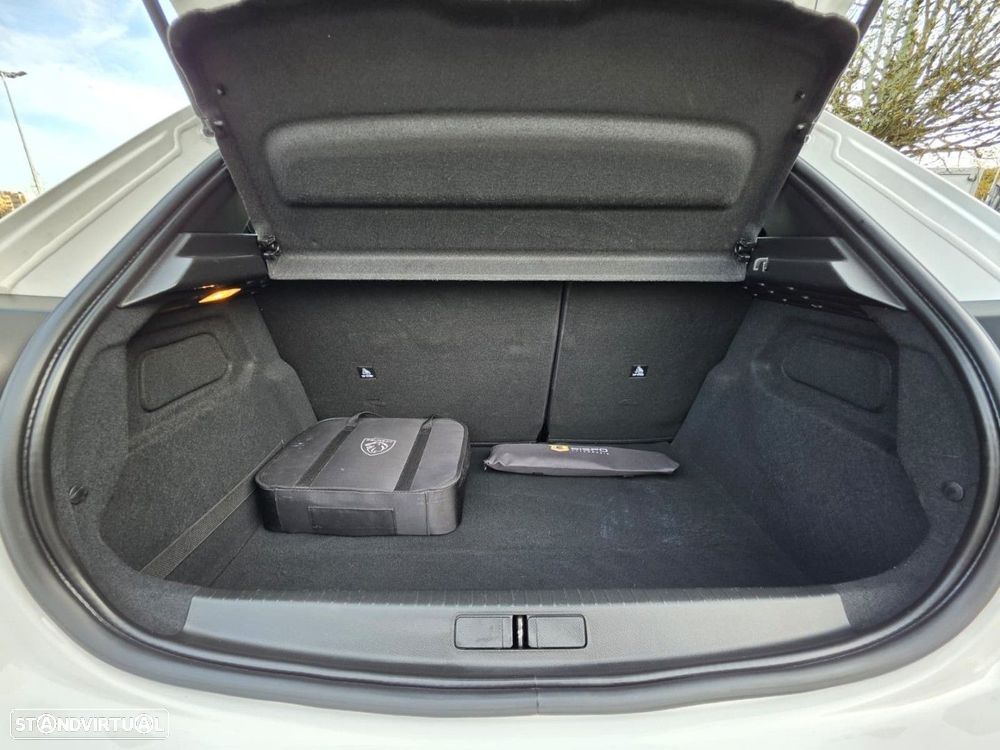 Peugeot e-208 50 kWh Active Pack - 19