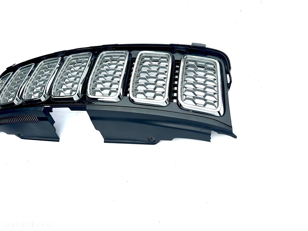 JEEP GRAND CHEROKEE WK2 LIFT 2017- ATRAPA GRILL CHROM WSPORNIK ORYGINAŁ OE - 10