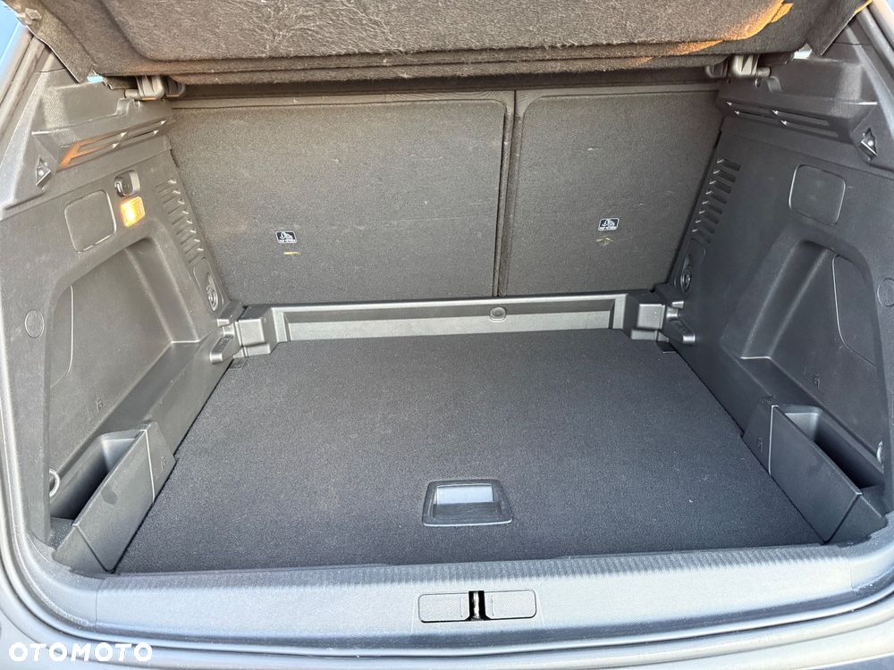 Peugeot 3008 1.2 PureTech Active Pack S&S - 20