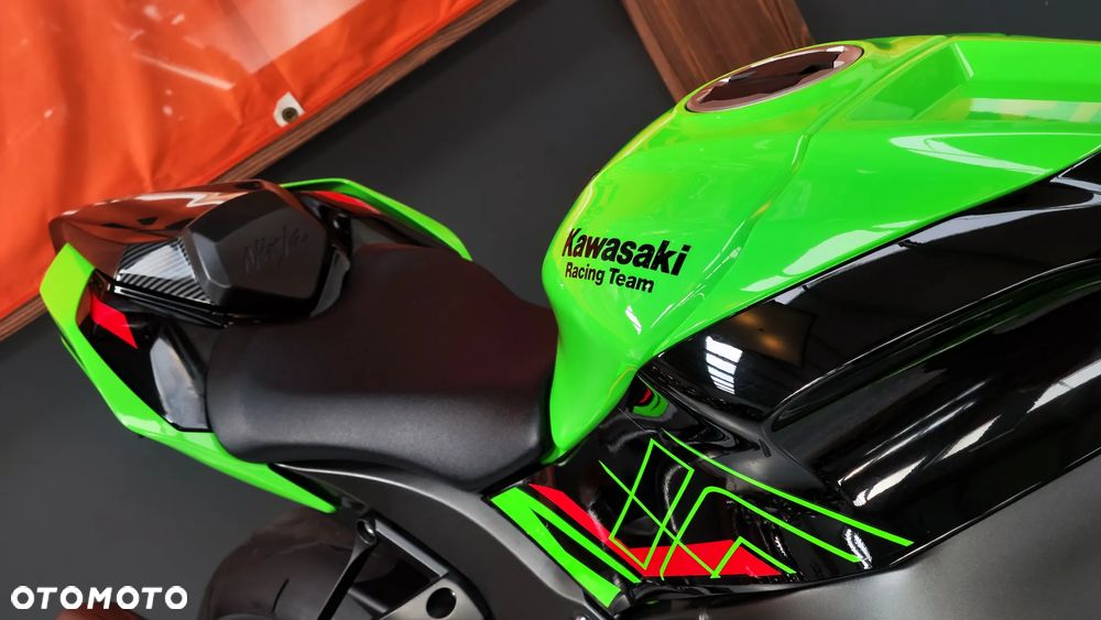 Kawasaki ZX - 27
