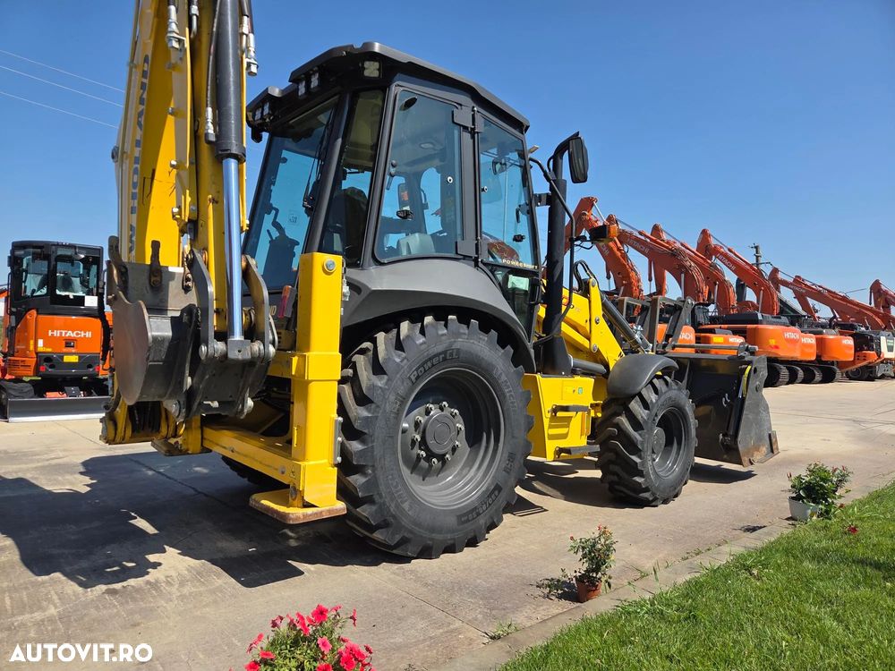 New Holland EX DEMO, 184h, B100D, FULL OPTION, 120CP, cutie automata POWERSHIFT, brat excavare extensibil cu inst picon pe el, MICHELIN, cupa multifunctionala 4x1, FURCI, Aer cond, Certificat CE, posibilitate leasing 4 ani-PROMOTIE 75.900 EUR+Tva - 1