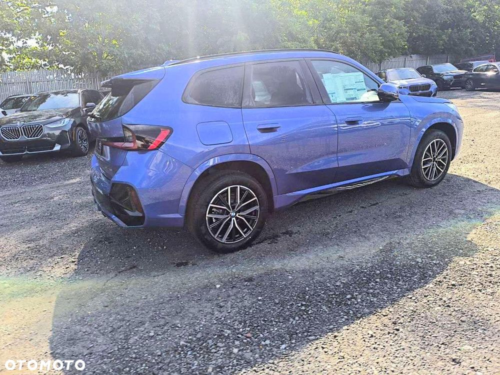 BMW X1 xDrive25i M Sport - 4