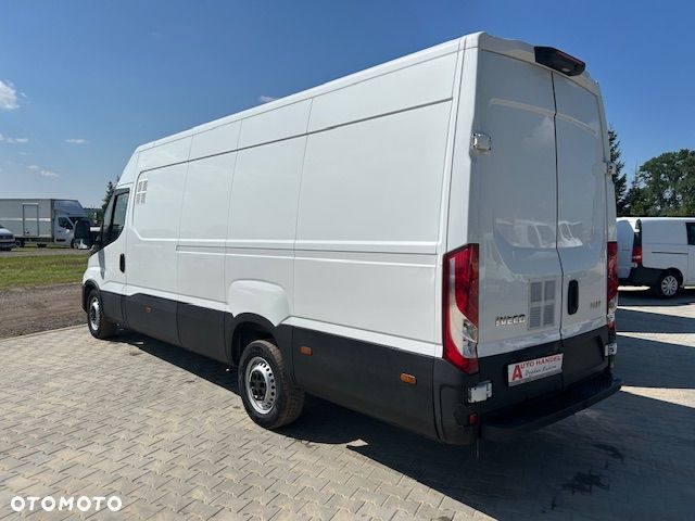 Iveco 35S16 L4H2 - 2
