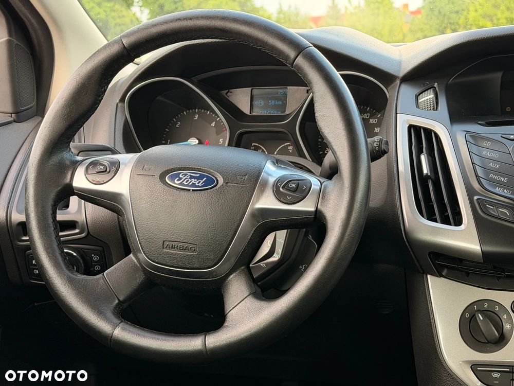 Ford Focus 1.6 TDCi Ambiente - 12
