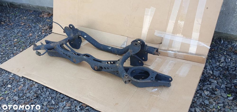 Wózek sanki belka zawieszenia tył VW Golf V Audi A3 8P - 4