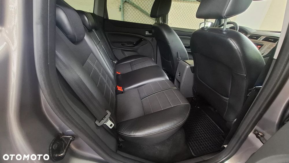 Ford Kuga 2.0 TDCi 4WD Titanium Plus - 31