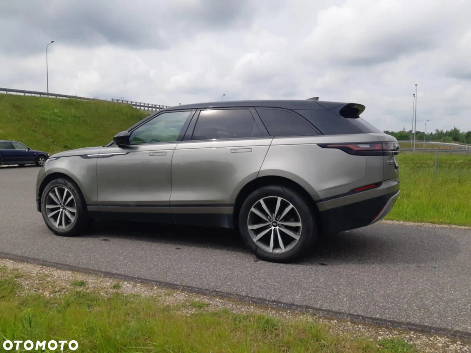 Land Rover Range Rover Velar 3.0 SE - 2