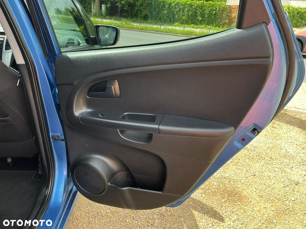 Kia Venga - 19