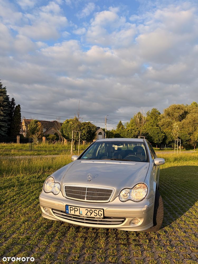 Mercedes-Benz Klasa C 200 CDI Classic - 2