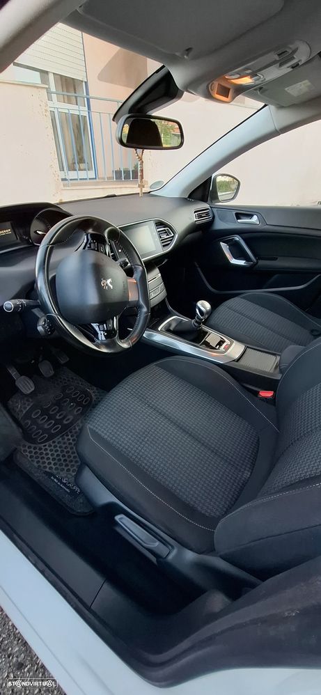 Peugeot 308 SW BlueHDi 130 Stop & Start Active Business-Pack - 6