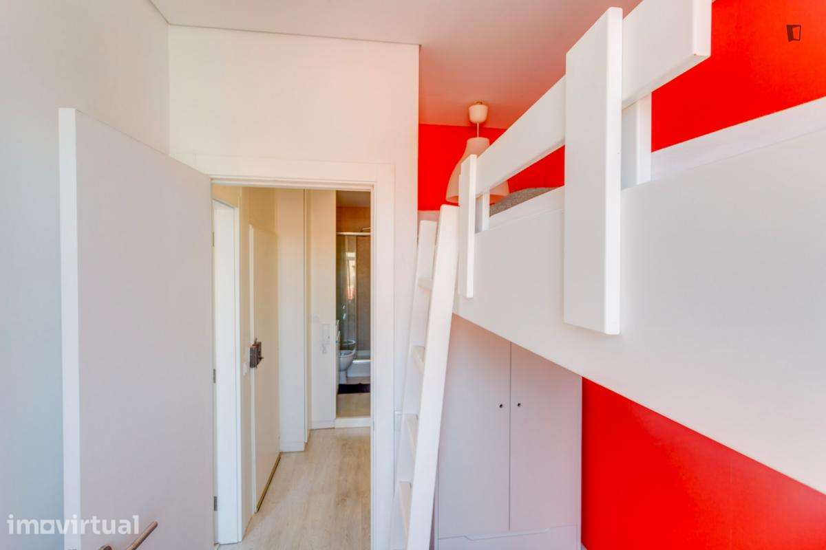 Quarto - localizado em Campolide Lisbon - Grande imagem: 3/17