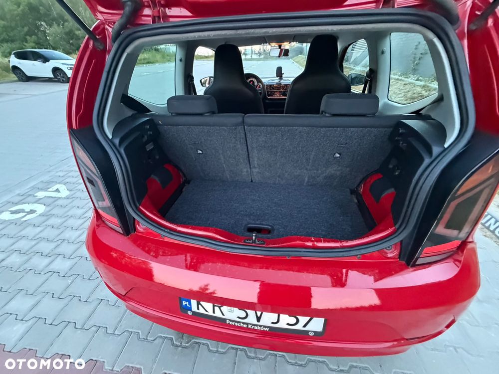 Volkswagen up! 1.0 street EU6 - 13