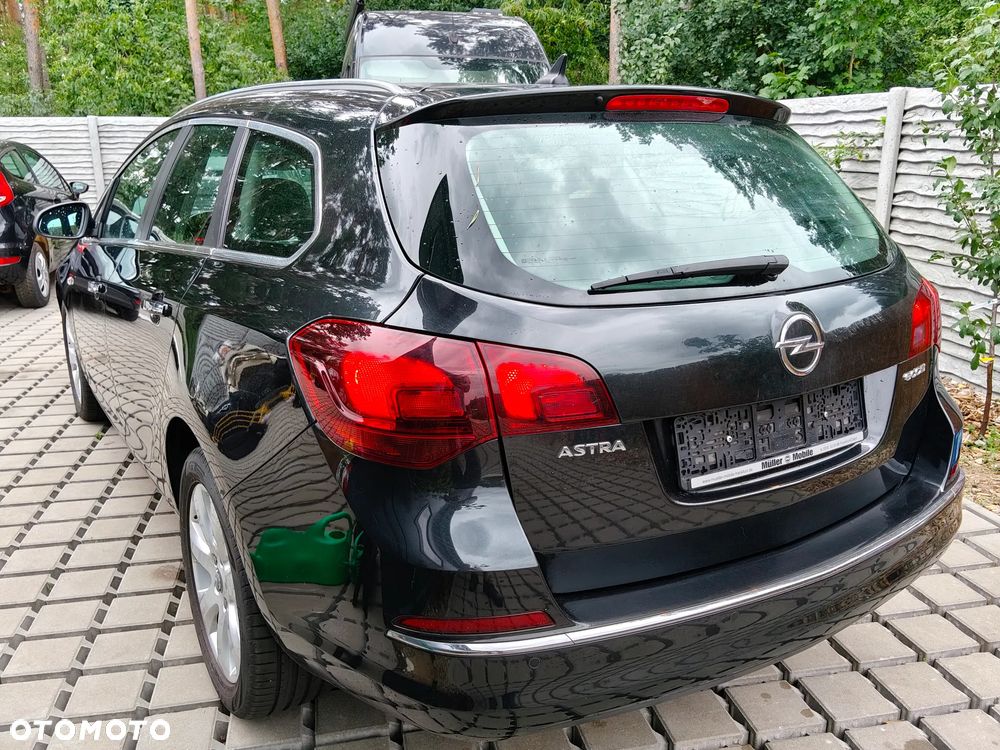 Opel Astra - 8