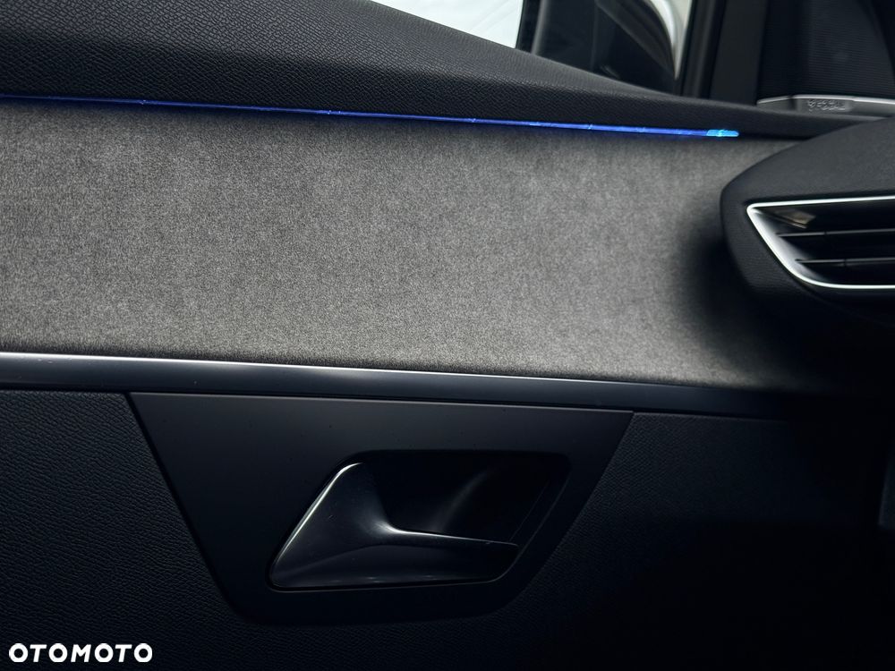 Peugeot 3008 2.0 BlueHDi GT S&S EAT8 - 28