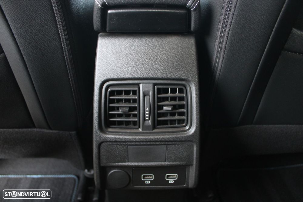 Renault Arkana 1.6 E-Tech Intens - 31