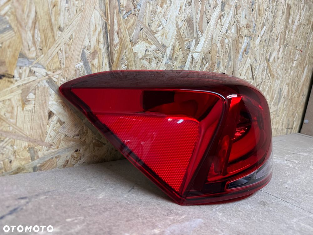 LAMPA TYŁ LEWA W BŁOTNIK LED SEAT IBIZA V 6F0 6F0945207F - 11