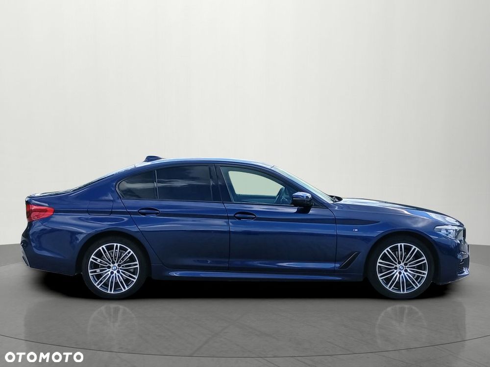 BMW Seria 5 518d M Sport - 5