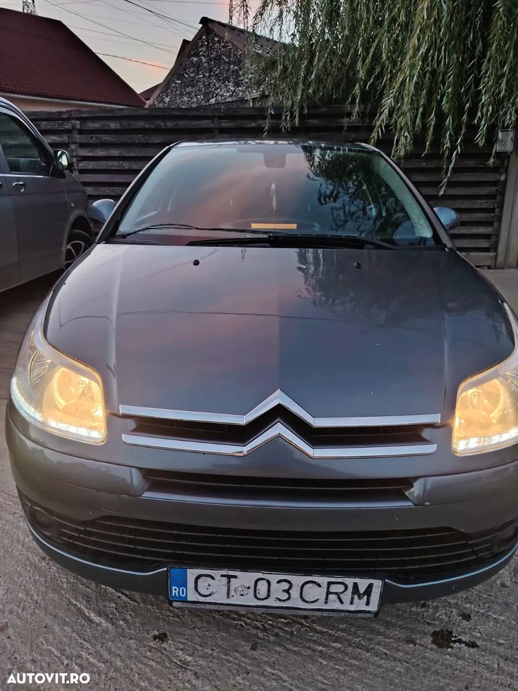 Citroën C4 1.6 HDI FAP Confort - 1