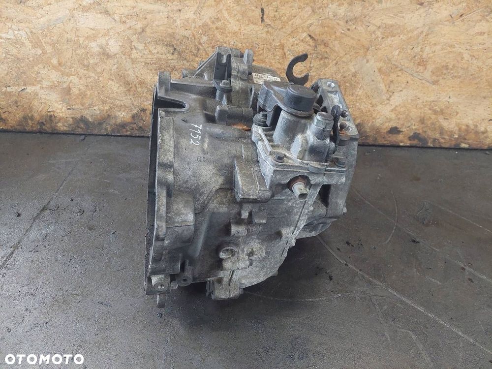 SKRZYNIA BIEGÓW VOLVO S60 II 2.0 D3 MANUAL 6 BIEGÓW BG9R7002KA - 2