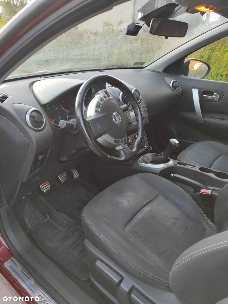 Nissan Qashqai - 14