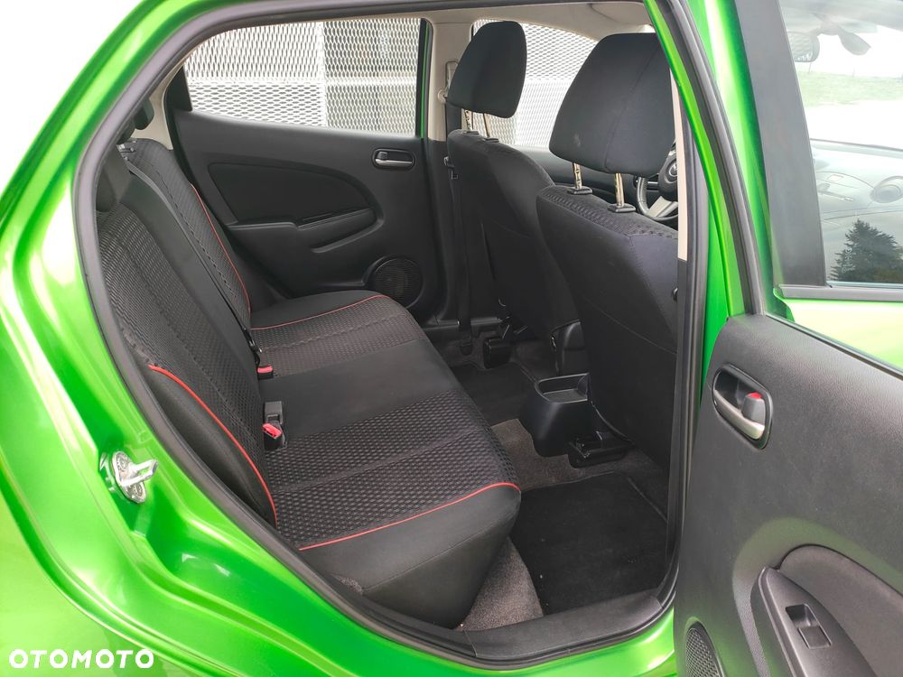 Mazda 2 1.5 Sport - 15