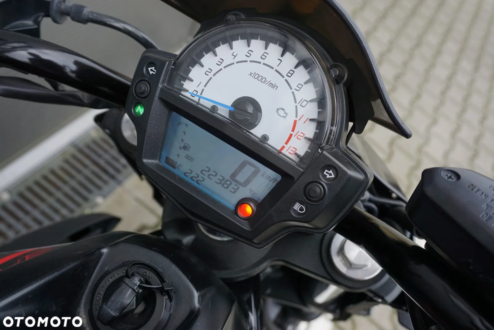 Kawasaki ER - 11