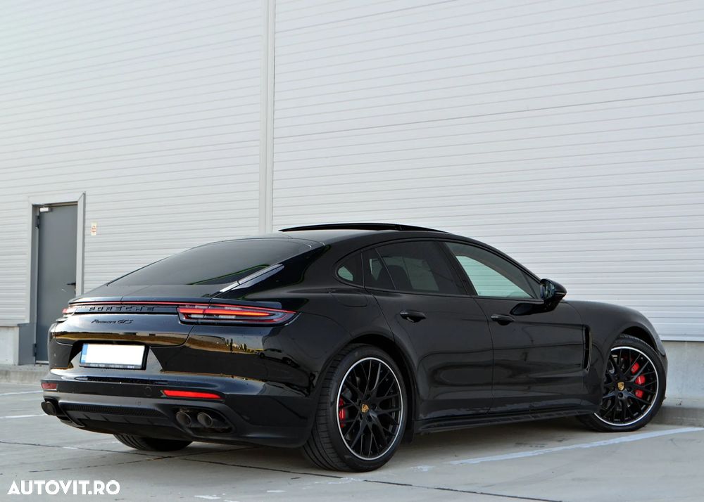 Porsche Panamera GTS - 6