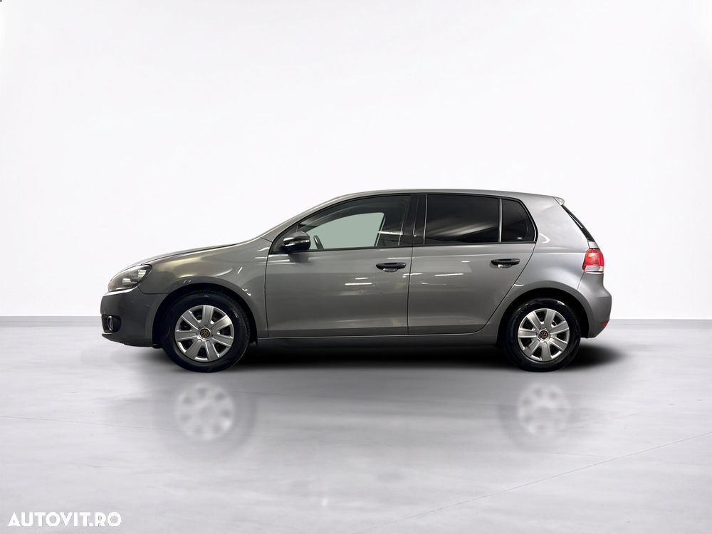 Volkswagen Golf - 3