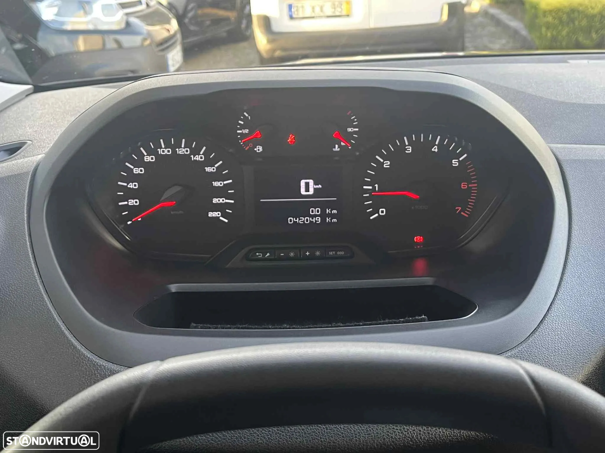Peugeot Partner Premium Standard 1.5 BlueHDi 130cv - 9