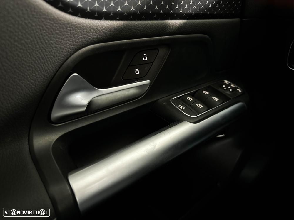 Mercedes-Benz GLA 250 e 8G-DCT Progressive - 42