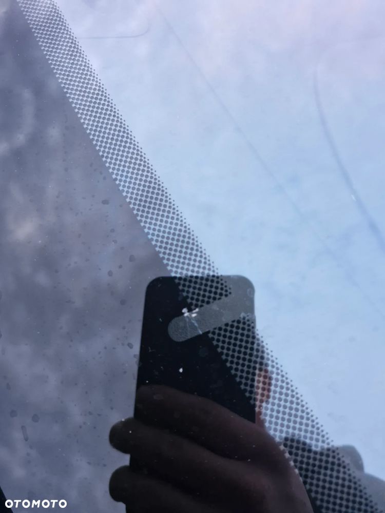 Jaguar XE 2.0 T Prestige - 7