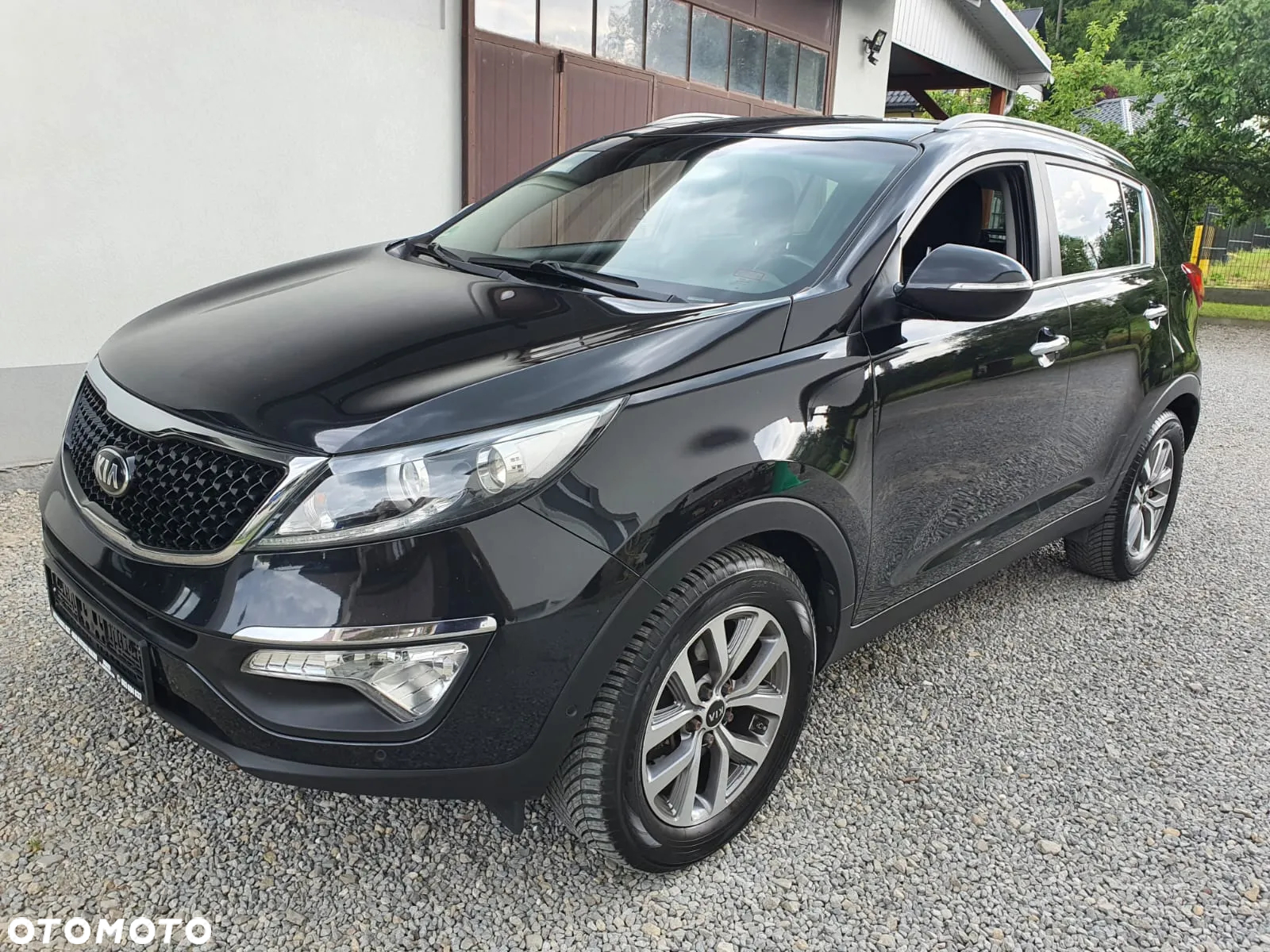 Kia Sportage 1.6 GDI 2WD Fifa World Cup Edition - 2