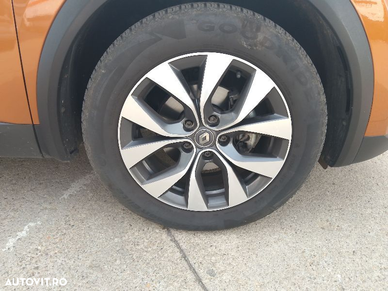 Renault Captur - 6