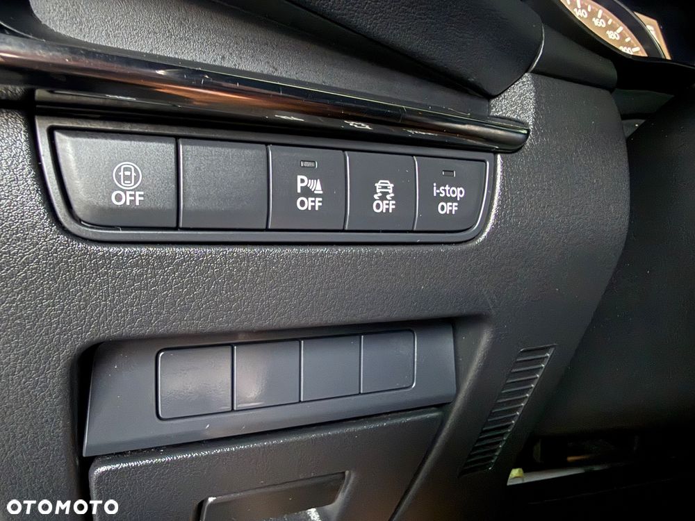 Mazda 3 SKYACTIV-G 2.0 M-Hybrid 150 SELECTION - 30