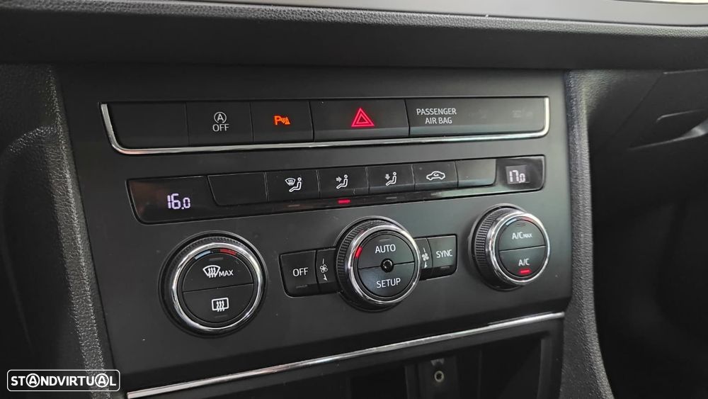 SEAT Leon X-Perience 1.6 TDi - 33