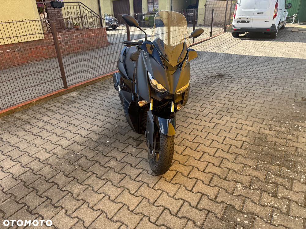 Yamaha X-max - 1